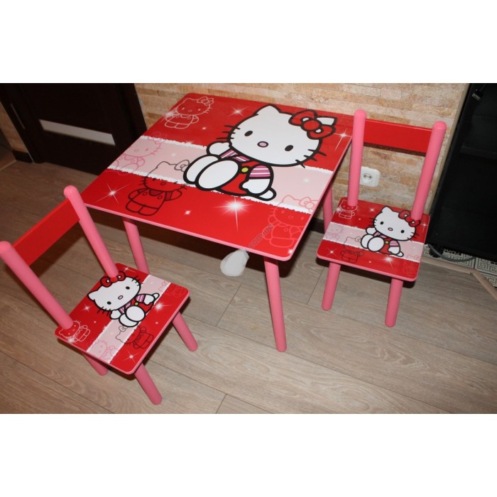 Дитячий столик зі стільчиками DisneyToys "Хелло Кітті" (60*60 см), Україна (001)
