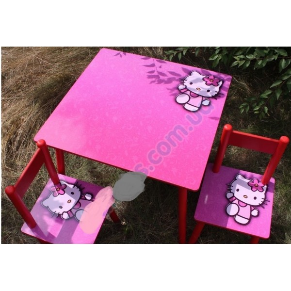 Дитячий столик зі стільчиками DisneyToys "Хелло Кітті" (60*60 см), Україна (002)